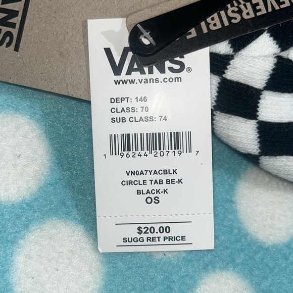 NWT Vans reversible black and white checkered beanie youth one size - Picture 5 of 8